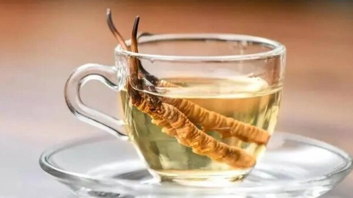 冬蟲(chóng)夏草正確泡水方法