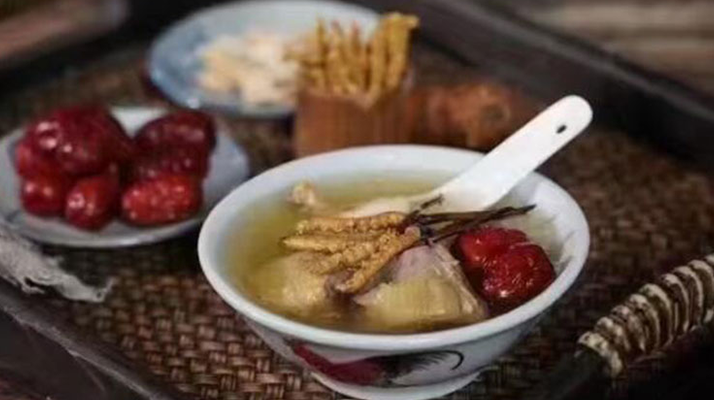 冬蟲夏草：辨清體質(zhì)，找準(zhǔn)適合的滋補(bǔ)人群