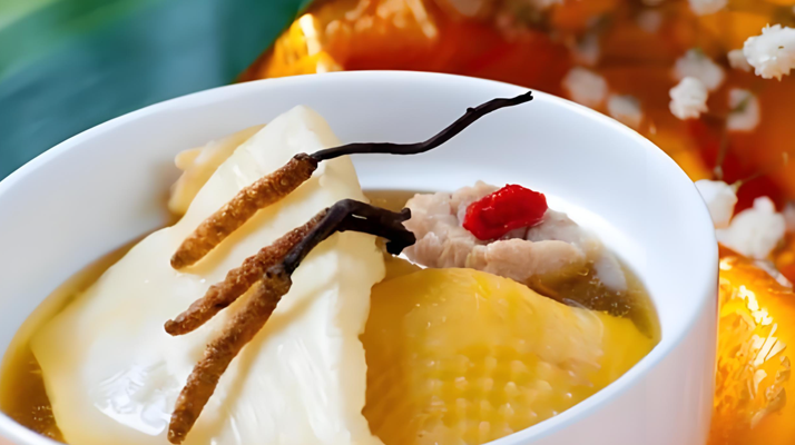 冬蟲夏草用多少度水溫泡